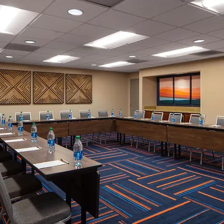 Hampton Inn & Suites El Paso-Airport-3