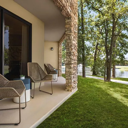 The Woodlands Resort, Curio Collection By Hilton-2