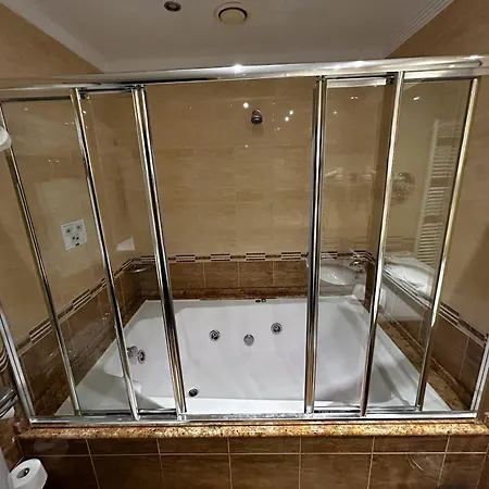 Zouk Hotel (Adults Only)-3