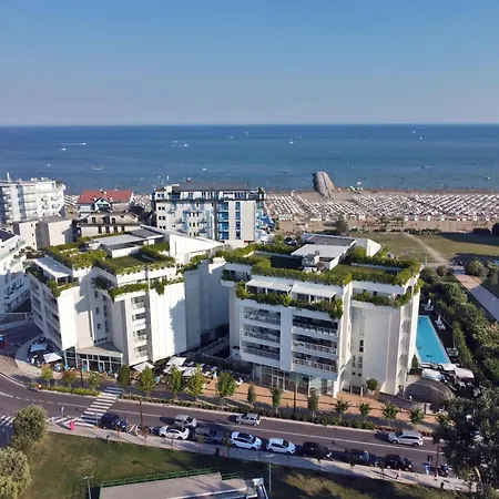 Marina Verde Resort Official-2