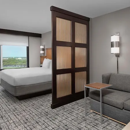 Hyatt Place Sugar Land-3