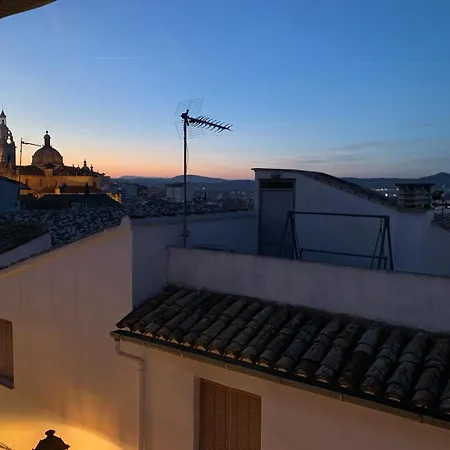 Fortress Jacuzzi Suites-3