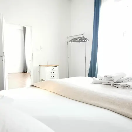 A&M Apartment And Rooms-2