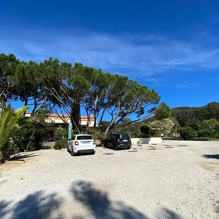 Le Refuge-3