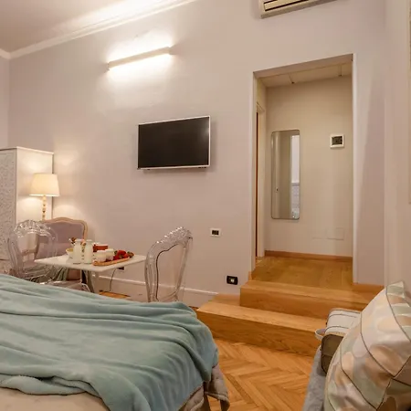 Accanto Al Centro B&B-3