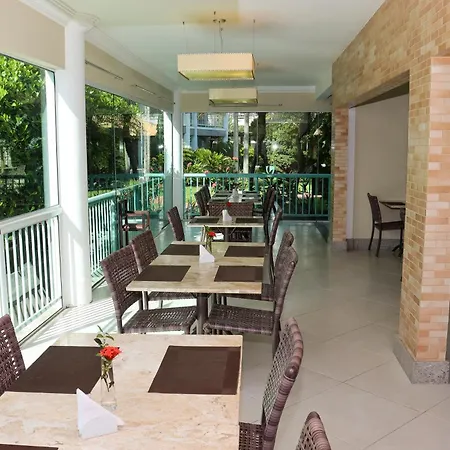 Hotel Coral Beach-3