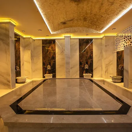 Ramada Hotel & Suites By Wyndham Kusadasi-2