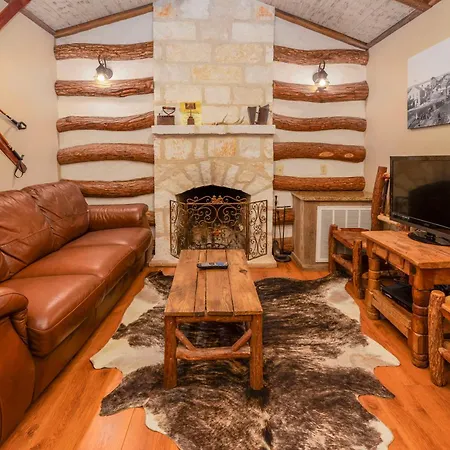 Country Inn Cottages-2