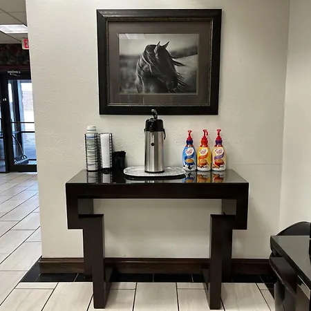 Budget Inn Laramie-2