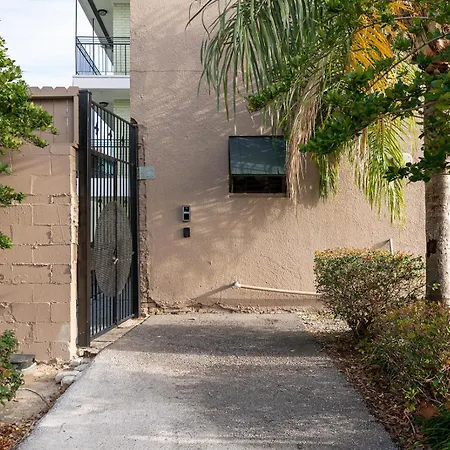 French Quarter Suites Hotel-3