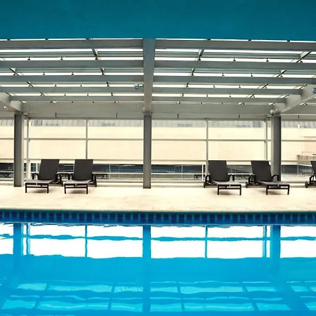 Hilton Mendoza-3