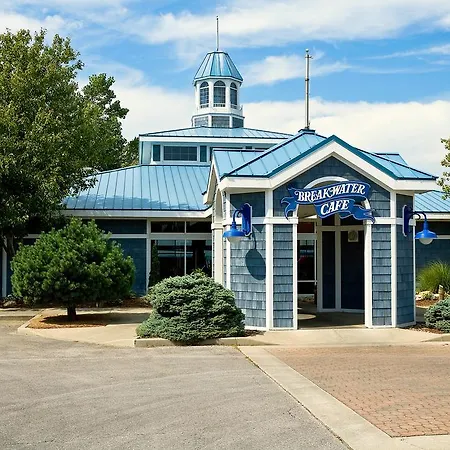 Cedar Point Sandcastle Suites-2