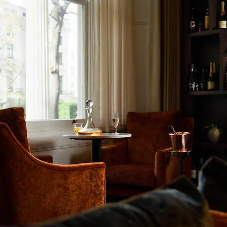 Montcalm Chilworth Townhouse-2