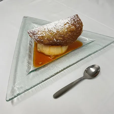 Hôtel Restaurant Le Grillon-3
