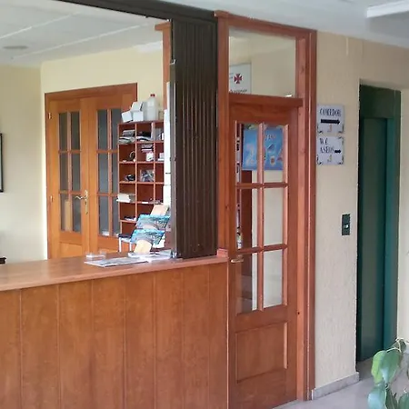 Hotel Yeste-3