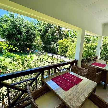 Lucy'S Guesthouse-2
