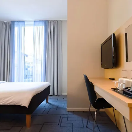 Park Inn by Radisson Malmö-3