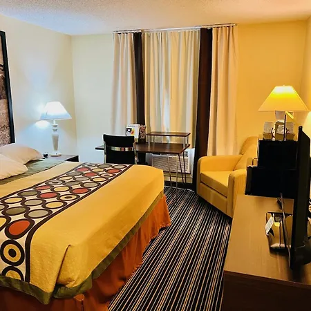 Super 8 By Wyndham Dodge City-2