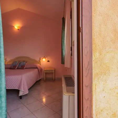 Hotel Solanas-2