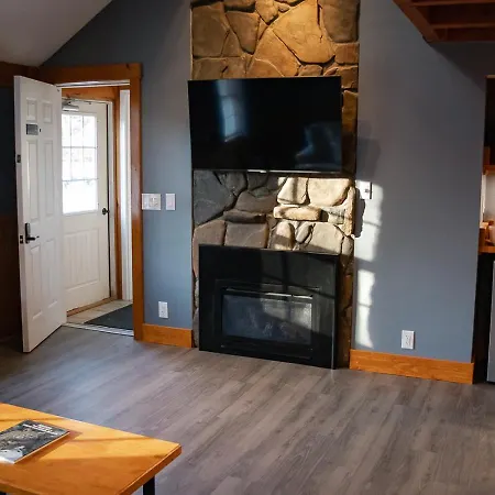 New England Inn & Lodge-3