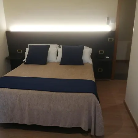 Hotel Roma-3
