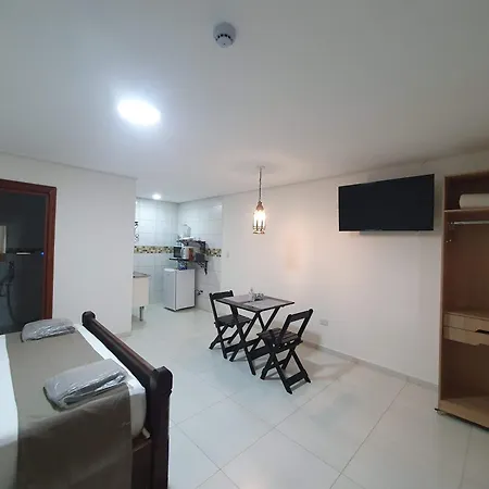 Hotel Chalet Monet - Granja Vianna-3