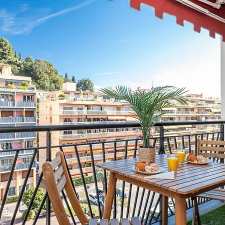 Intercontinental Superbe appartement avec piscine-2