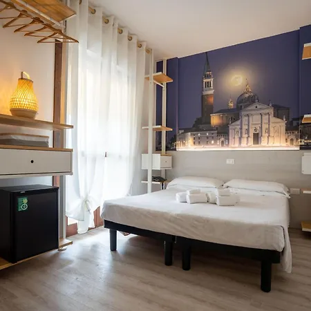Hotel Germania-3