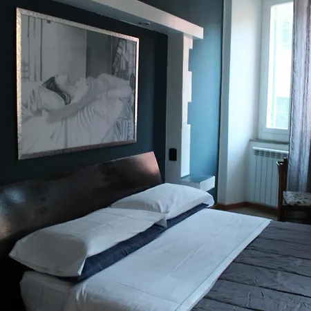 Lisetta Rooms-3
