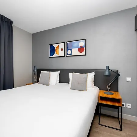 Staycity Aparthotels Marseille Centre Vieux Port-3