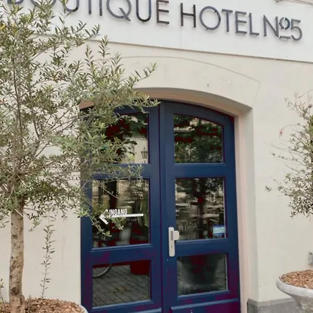 Boutique Hotel No5-2
