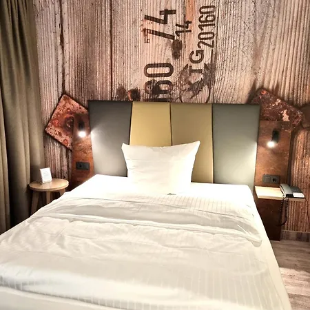 Hotel Bavaria Oldenburg-3