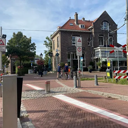 Station Amstelveen-2