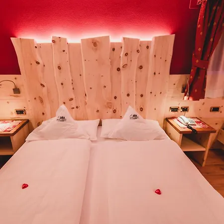 Hotel Zirmes-2