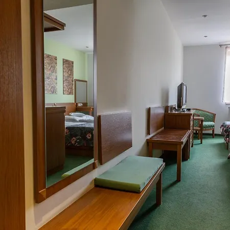 Hotel Max Inn-2