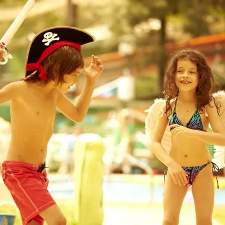 Hillside Beach Club-2