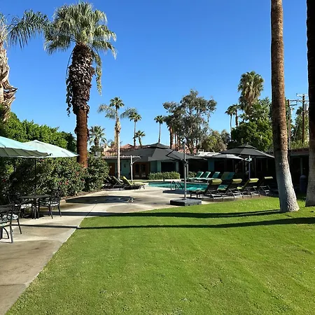 Vista Grande Resort - A Gay Men'S Resort-2