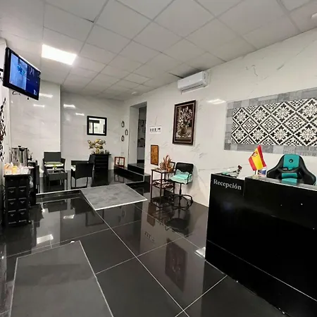 Hostal Milan-3