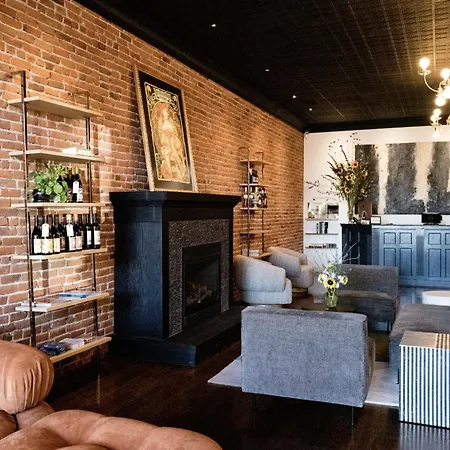 The Bishop Hotel-3