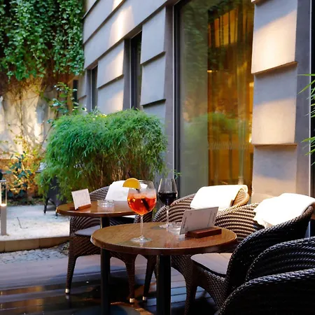 Hotel Prokop Square-2