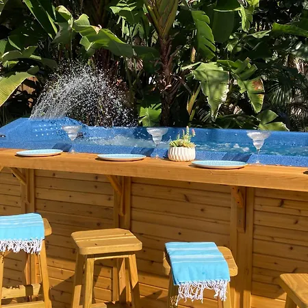 3Gulls Inn Ozona-Boutique Hotel-Steps From Restaurants & Brewery-Swimspa Pool-Pet Friendly-3