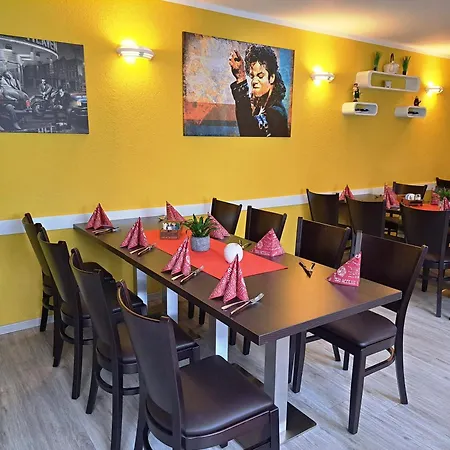 Hotel Altes Badehaus-2
