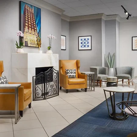 Holiday Inn Express Chicago - Magnificent Mile By Ihg-2