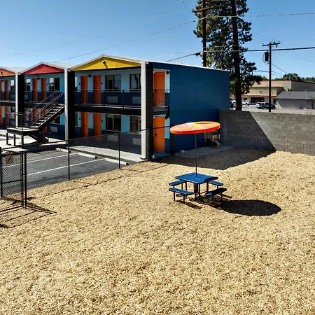 Americana Motor Hotel-3