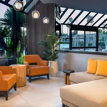 Doubletree By Hilton San Bernardino-2