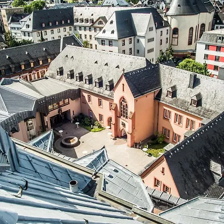 Erbacher Hof, Bistum Mainz-2