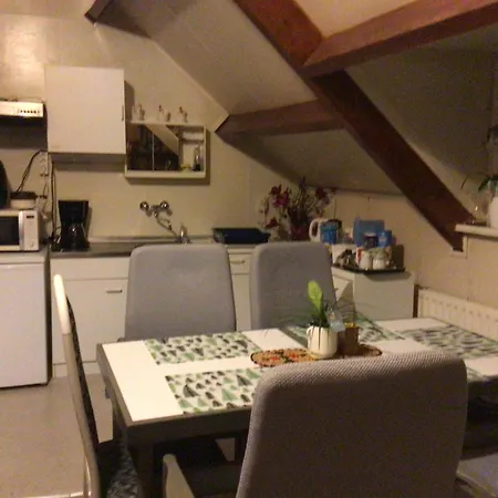 Mely'S House-3