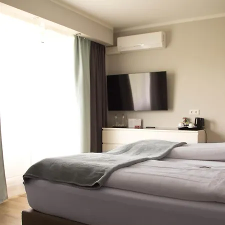 Hotel Senator-3