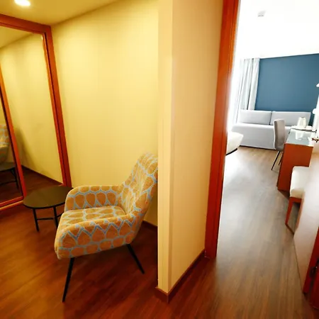 Travelodge Madrid Coslada Aeropuerto-2