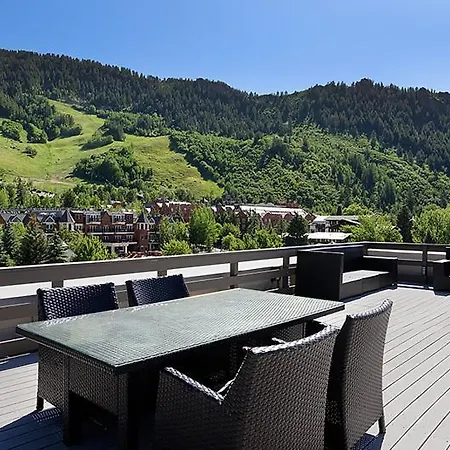 Independence Square 207, Chic Studio In Downtown Aspen, 1 Block From Gondola-3